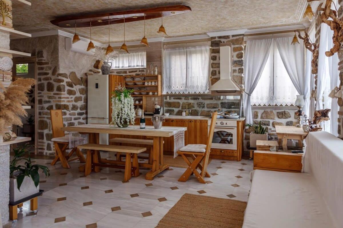 Lithos Messolongi Paradise - A Luxurious Retreat Mesolóngion Exterior foto